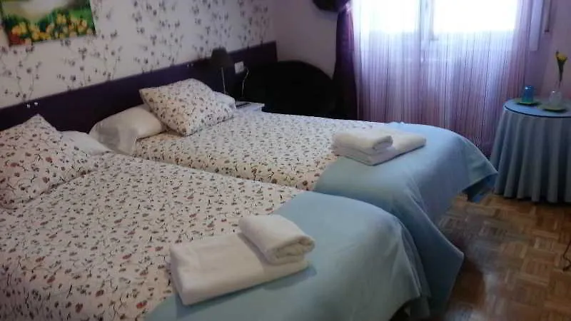 Alojamientos Olga Pamplona Pensionat